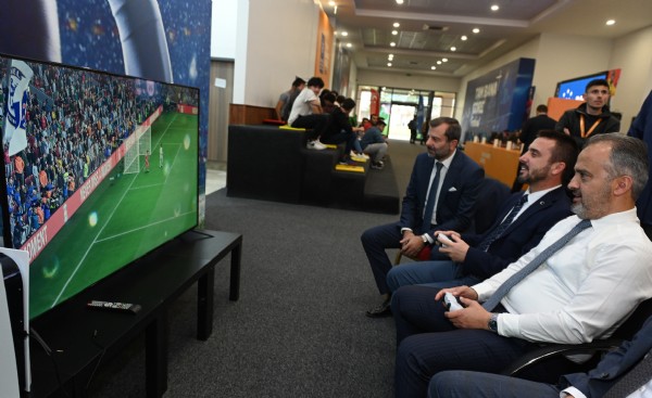 Bursa’ya ‘burs’ ödülü...